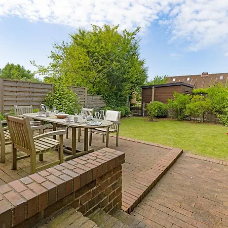 Strandgut Tatil Evi *